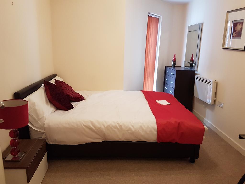 Two Bedrooms, Two Bath, Up To 3 Beds 1 Sofa - Slough Windsor Legoland Dış mekan fotoğraf