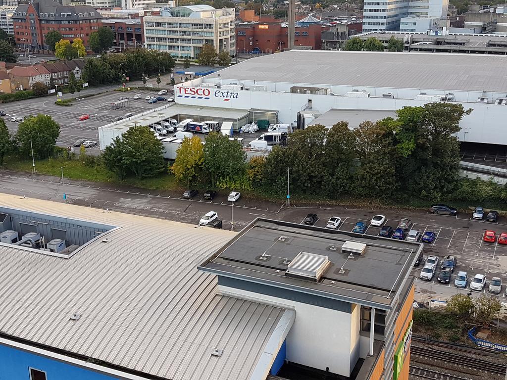 Two Bedrooms, Two Bath, Up To 3 Beds 1 Sofa - Slough Windsor Legoland Dış mekan fotoğraf
